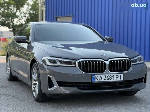 BMW 5 серия 2021 - фото 21