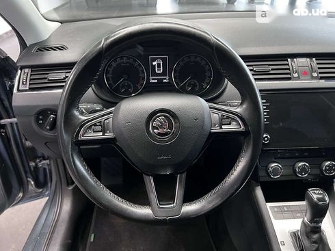 Skoda Octavia 2018 - фото 25