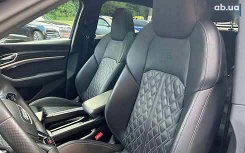 Audi E-Tron 2022 - фото 15
