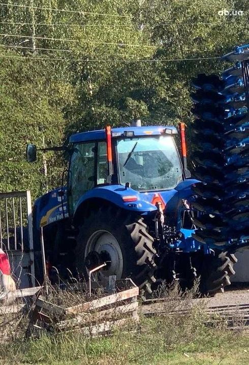 New Holland T8050 2011 - фото 7