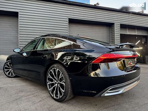 Audi A7 2020 - фото 12