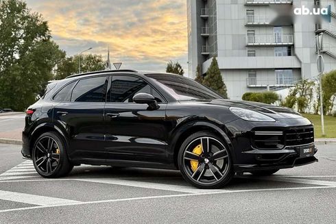 Porsche Cayenne 2018 - фото 25