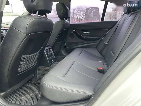 BMW 3 серия 2017 - фото 23