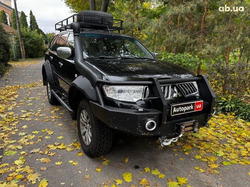 Mitsubishi Pajero Sport 2010 черный - фото 3