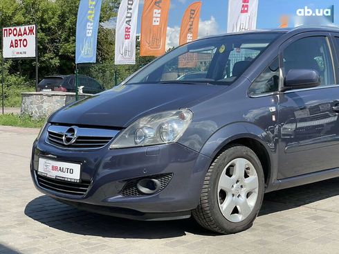 Opel Zafira 2010 - фото 4