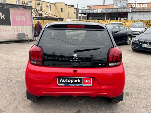 Peugeot 108 2018 красный - фото 4