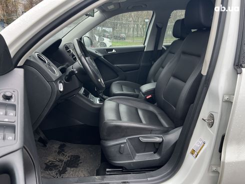 Volkswagen Tiguan 2016 белый - фото 3