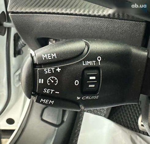 Peugeot 2008 2022 - фото 21