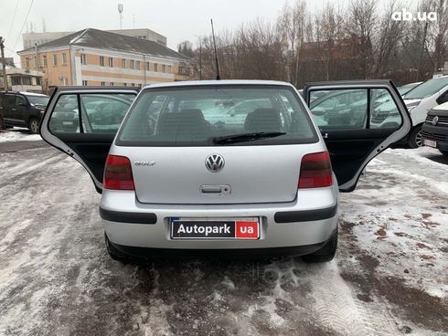 Volkswagen Golf 2001 серый - фото 14