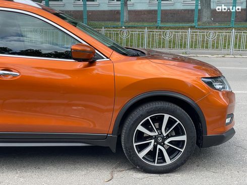Nissan Rogue 2017 оранжевый - фото 4