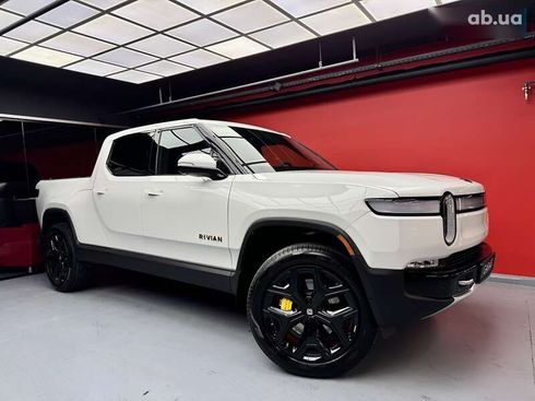 Rivian R1T 2023 - фото 12