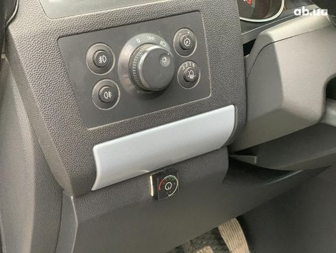 Opel Zafira 2005 серый - фото 22