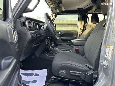 Jeep Gladiator 2019 - фото 16
