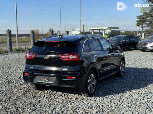 Kia Niro 2019 - фото 10