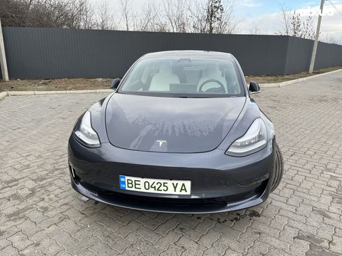 Tesla Model 3 2020 серый - фото 2