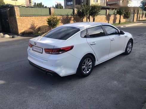Kia K5 2017 - фото 4