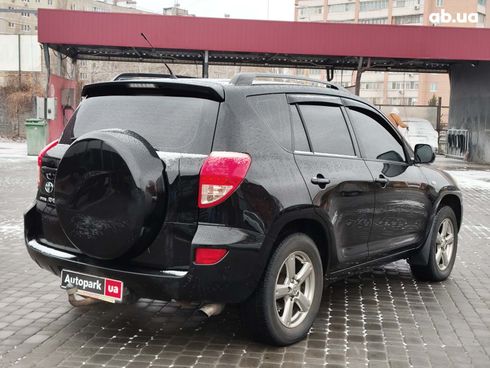 Toyota RAV4 2006 черный - фото 12