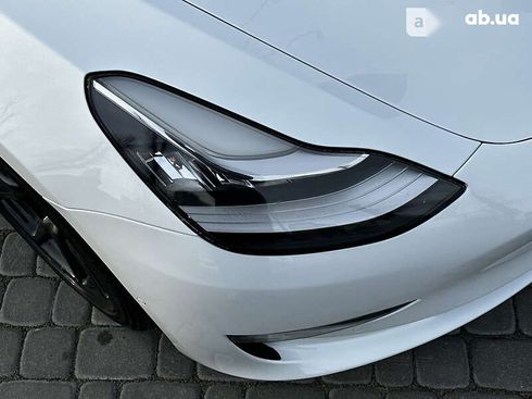 Tesla Model 3 2020 - фото 19