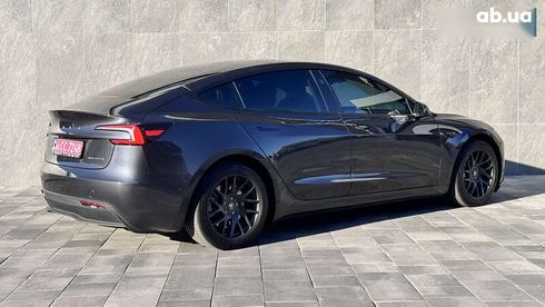 Tesla Model 3 2024 - фото 10