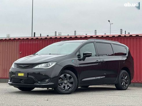 Chrysler Pacifica 2019 - фото 5