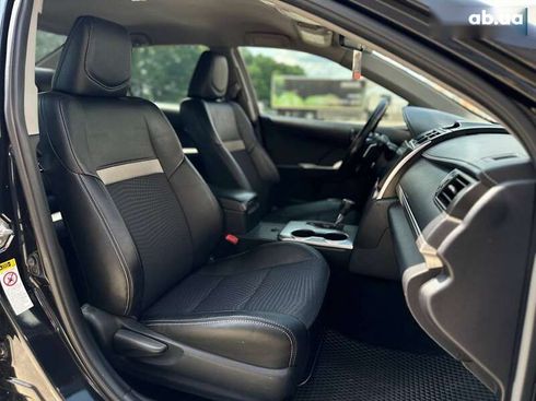 Toyota Camry 2013 - фото 11