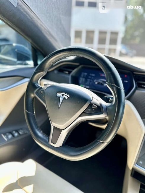 Tesla Model S 2015 - фото 28