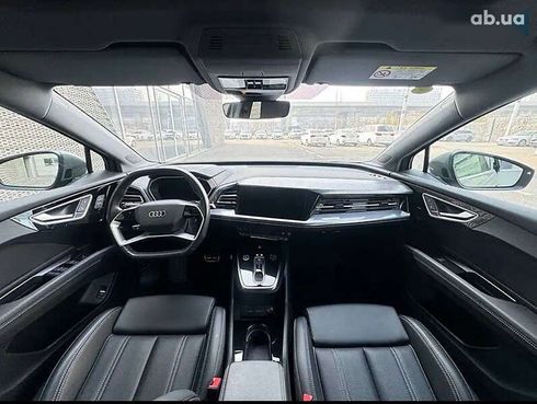 Audi Q4 e-tron 2023 - фото 8