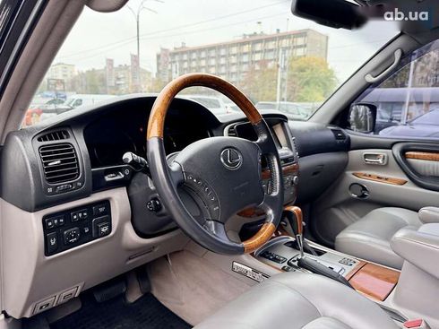 Lexus LX 2006 - фото 13