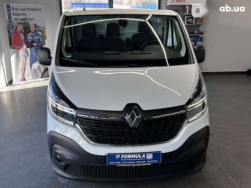 Renault Trafic 2019 - фото 6