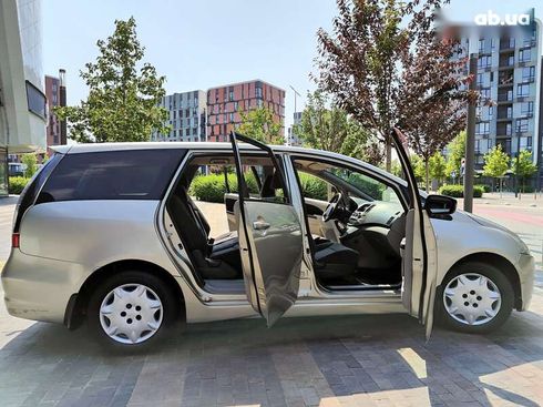 Mitsubishi Grandis 2007 - фото 24
