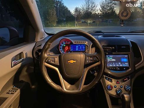 Chevrolet Aveo 2014 - фото 30