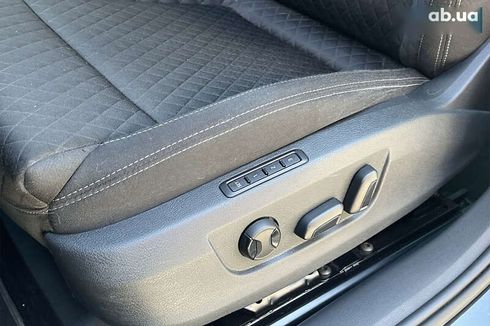 Skoda Superb 2016 - фото 11