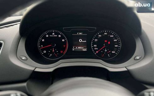 Audi Q3 2016 - фото 16