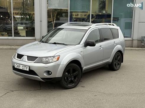 Mitsubishi Outlander 2007 - фото 3