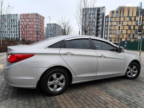 Hyundai Sonata 2012 - фото 23