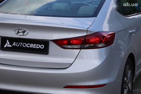 Hyundai Elantra 2018 - фото 8
