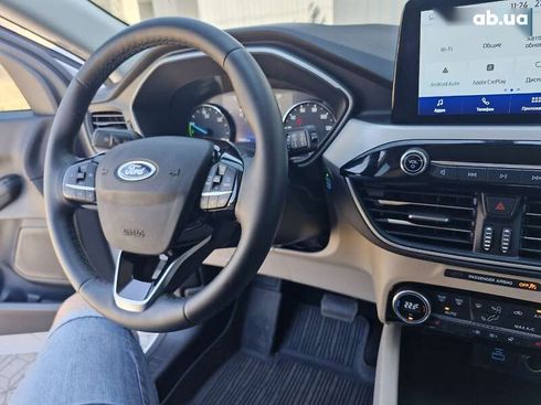 Ford Escape 2021 - фото 20