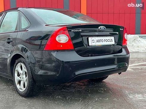 Ford Focus 2010 - фото 6