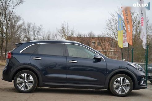 Kia Niro 2019 - фото 23