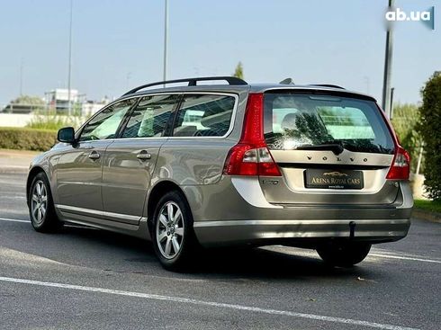 Volvo V70 2011 - фото 6