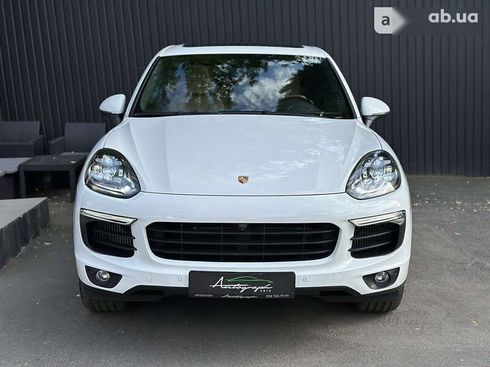 Porsche Cayenne 2017 - фото 3