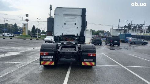 Mercedes-Benz Actros 2015 - фото 5