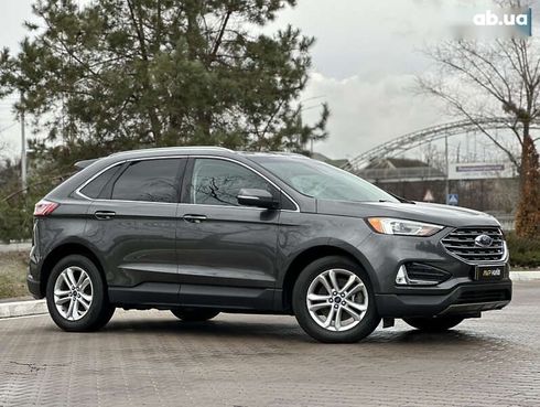 Ford Edge 2019 - фото 8