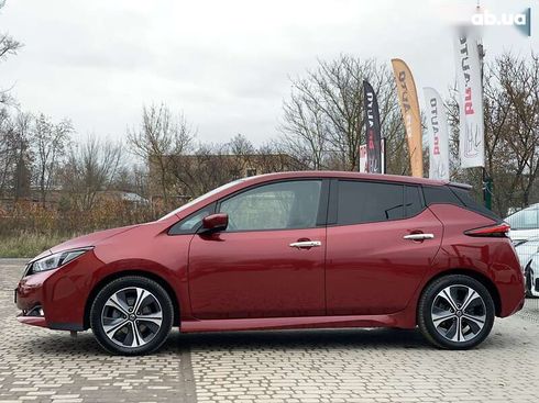 Nissan Leaf 2020 - фото 12