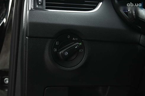 Skoda Octavia 2019 - фото 20
