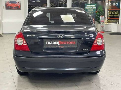 Hyundai Elantra 2010 - фото 10