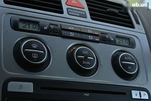 Volkswagen Touran 2007 - фото 20