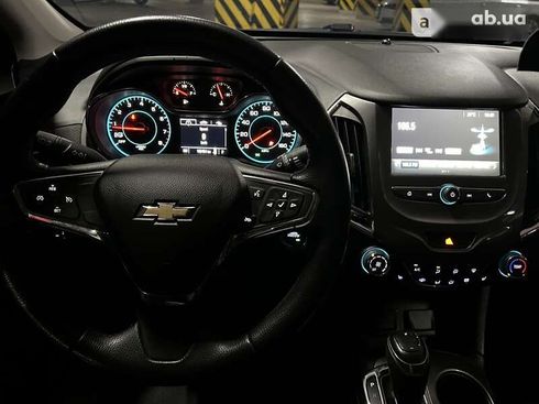 Chevrolet Cruze 2018 - фото 29