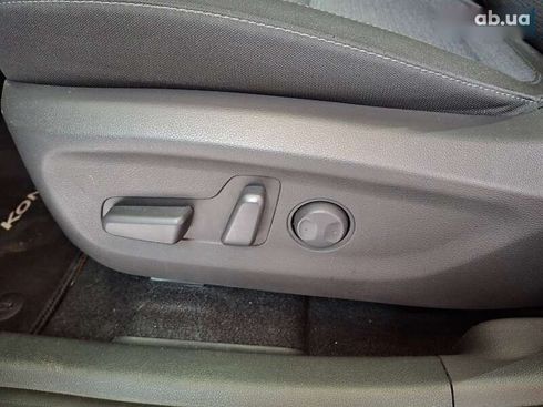 Hyundai Kona 2022 - фото 11