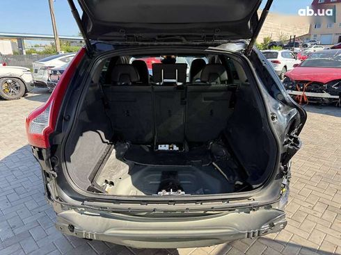 Volvo XC60 2017 - фото 19